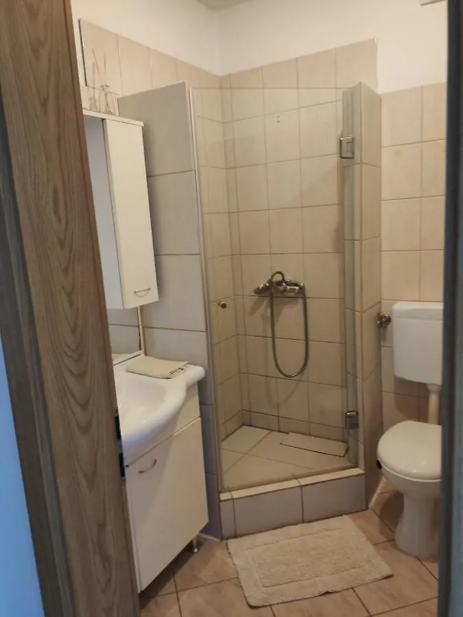 Villa Dobra Holiday Apartments Vir
