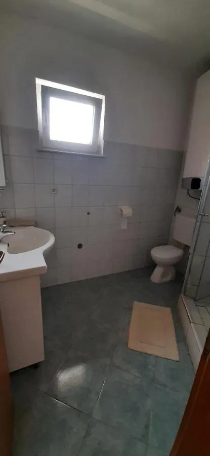 Villa Dobra Holiday Apartments Vir Croatia