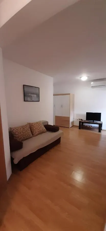 Villa Dobra Holiday Apartments Vir Croatia